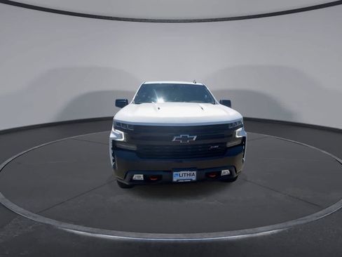 Used 2021 Chevrolet Silverado 1500 LT Trail Boss AWD/4WD image 3