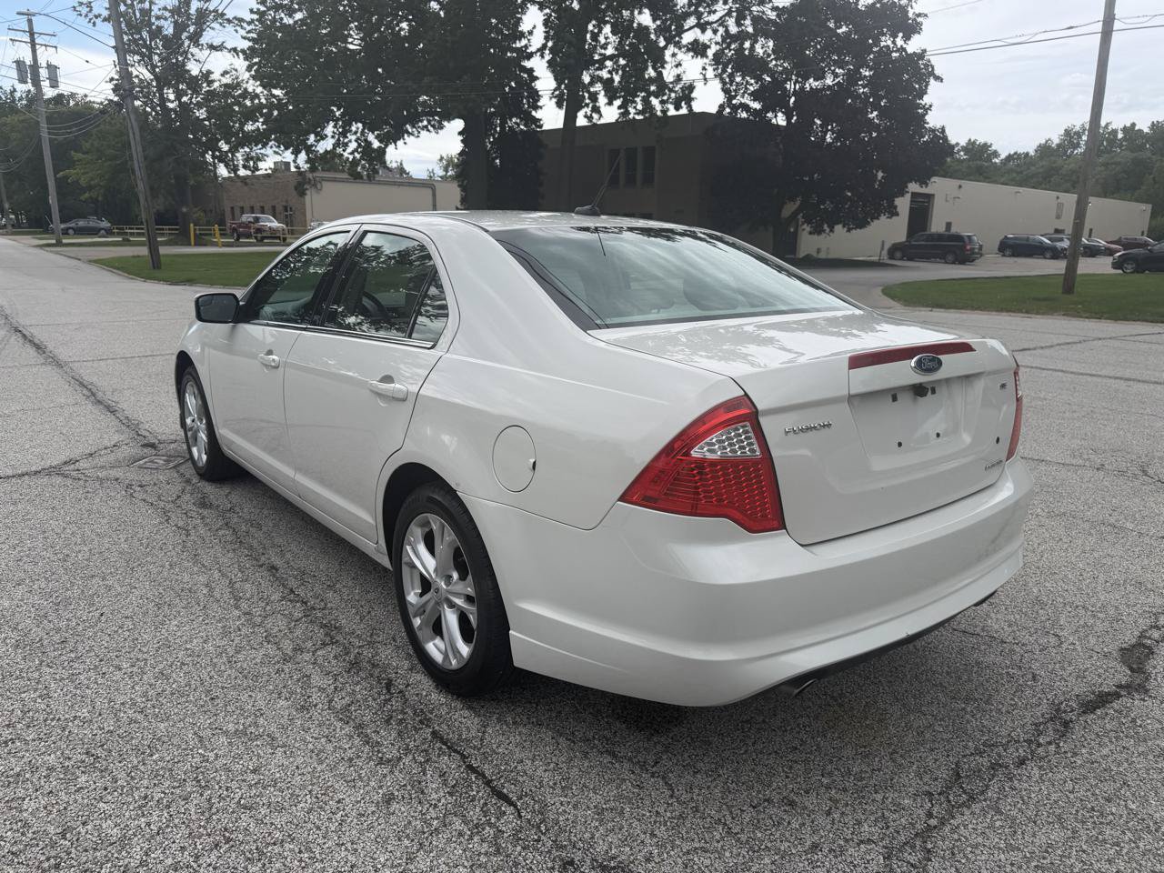 Used 2012 Ford Fusion SE FWD image 7