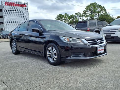 Used 2015 Honda Accord LX image 2