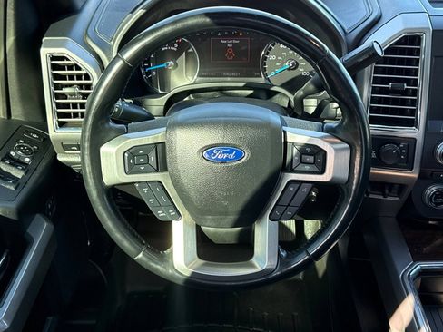 Certified 2017 Ford F250 Platinum w/ Platinum Ultimate Package AWD/4WD image 15