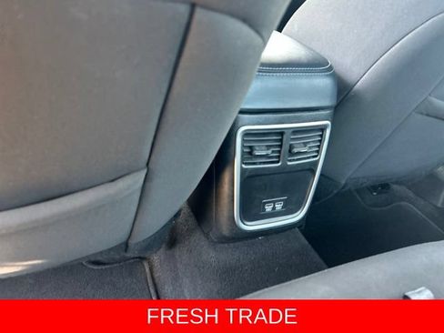 Used 2023 Dodge Charger SXT RWD image 38