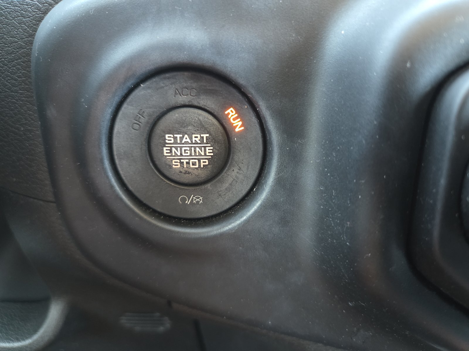 Used 2023 Jeep Gladiator Sport AWD/4WD image 20