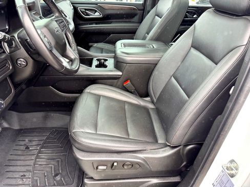 Used 2022 Chevrolet Tahoe Z71 w/ Luxury Package image 12