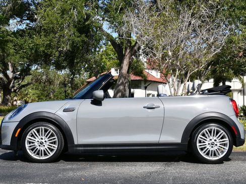 Used 2023 MINI Cooper S w/ Signature Upholstery Package FWD image 30