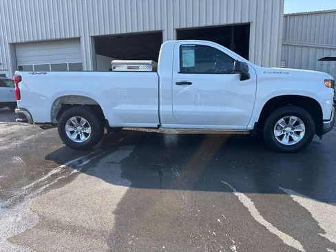 Used 2022 Chevrolet Silverado 1500 W/T w/ WT Value Package image 4