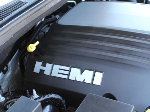Used 2013 Dodge Durango R/T w/ Leather Interior Group AWD/4WD image 60