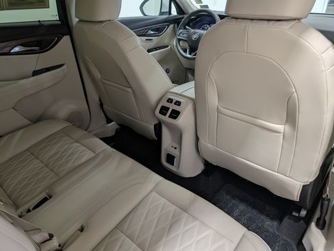 Used 2023 Buick Envision Avenir AWD/4WD image 16