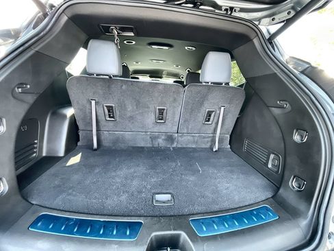 Used 2023 Buick Enclave Essence FWD image 25