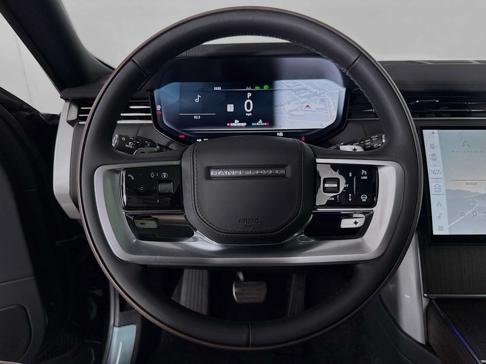 New 2026 Land Rover Range Rover Long Wheelbase SE AWD/4WD image 12
