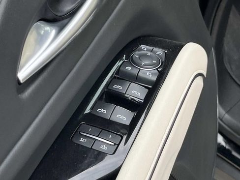 Used 2021 Cadillac Escalade Sport w/ Driver Assist Tech Package image 26