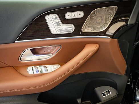 New 2026 Mercedes-Benz GLS 450 GLS 450 image 25