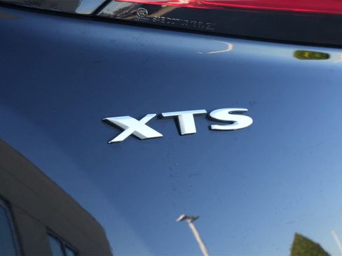 Used 2019 Cadillac XTS Luxury image 20