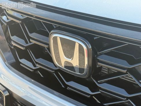 Used 2025 Honda CR-V Sport image 31