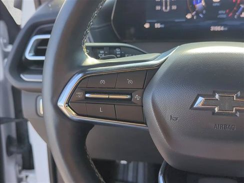 Used 2024 Chevrolet Traverse LT w/ Midnight/Sport Edition FWD image 16