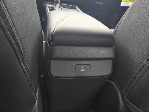 New 2026 Nissan Sentra SR FWD image 24