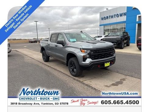 New 2026 Chevrolet Silverado 1500 Custom Trail Boss AWD/4WD image 3