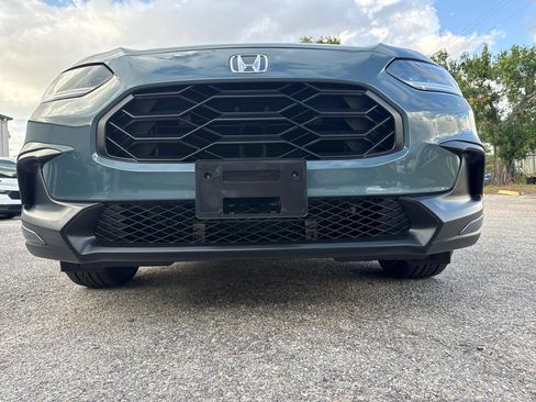 Used 2025 Honda HR-V Sport image 15
