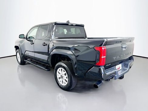 Certified 2025 Toyota Tacoma SR5 image 7
