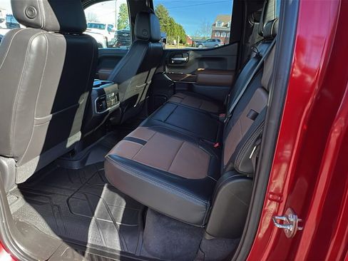 Certified 2021 Chevrolet Silverado 1500 High Country w/ Technology Package image 21