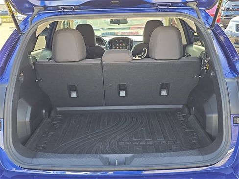 Used 2024 Subaru Crosstrek 2.0i Premium image 11