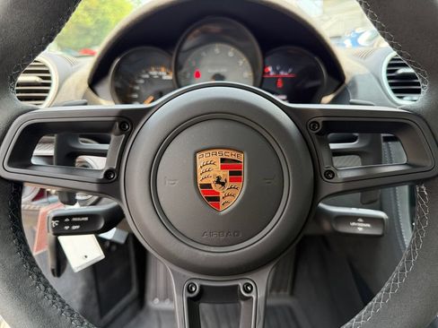 Used 2025 Porsche 718 Boxster Spyder RS RWD image 19