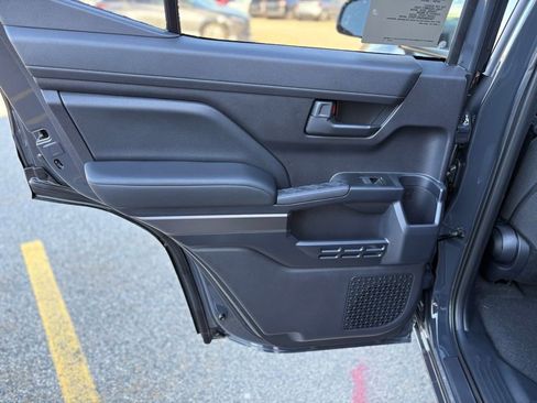 New 2026 Toyota 4Runner SR5 image 15