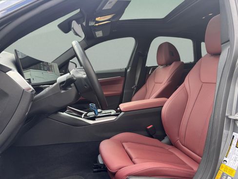 Used 2023 BMW i4 eDrive35 w/ Premium Package image 19