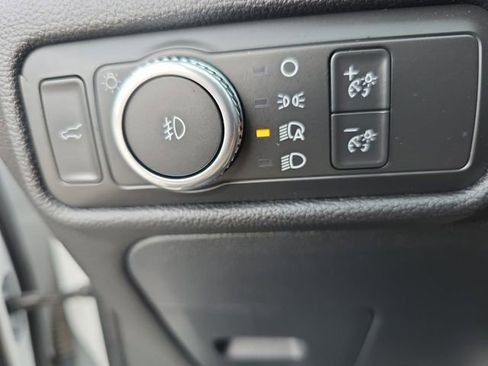 Certified 2021 Ford Explorer XLT w/ Equipment Group 202A image 25