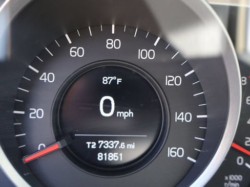 Used 2017 Volvo S60 T5 Dynamic FWD image 25