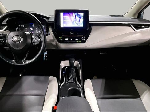 Certified 2025 Toyota Corolla LE FWD image 16