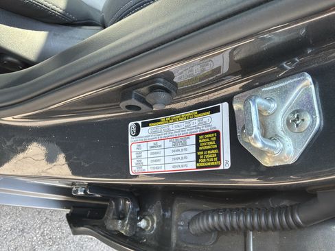 Used 2024 Subaru Outback Premium AWD/4WD image 35