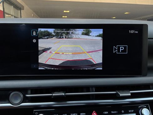 Used 2025 Hyundai Tucson SEL FWD image 35