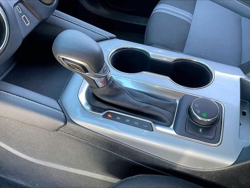 Used 2025 Chevrolet Blazer LT image 16