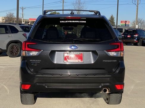 Used 2019 Subaru Forester Limited image 4
