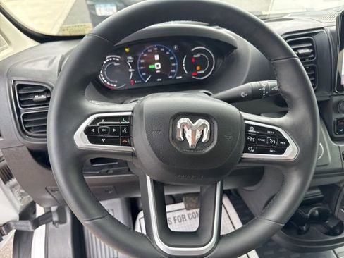 Used 2024 RAM ProMaster 3500 w/ Delivery Van Package image 15