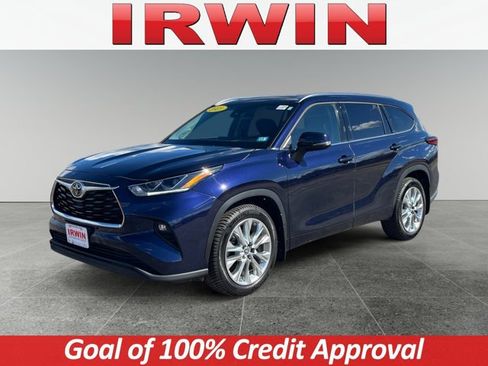 Used 2023 Toyota Highlander Limited AWD/4WD image 1