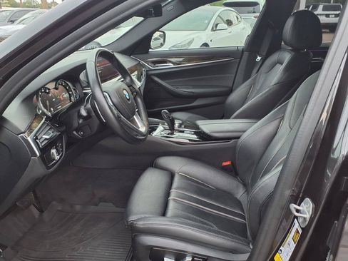 Used 2019 BMW 540i w/ Premium Package RWD image 25