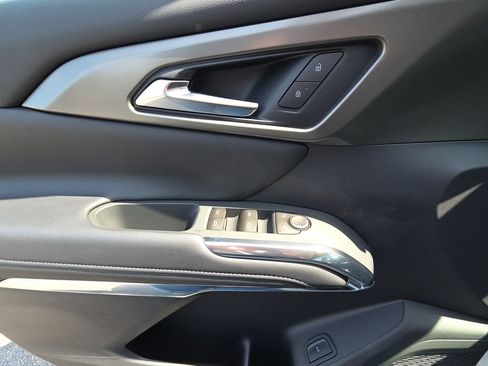 New 2026 Chevrolet Traverse LT AWD/4WD image 13