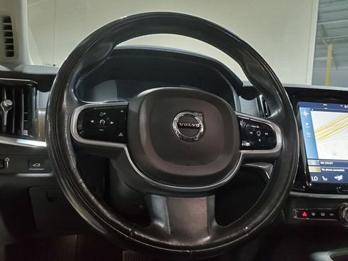 Used 2018 Volvo S90 T5 Momentum w/ Convenience Package AWD/4WD image 28