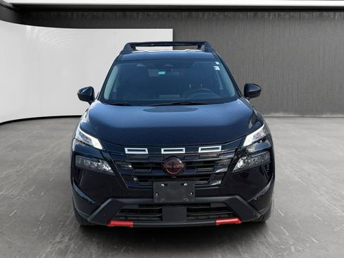 Used 2025 Nissan Rogue SV AWD/4WD image 8