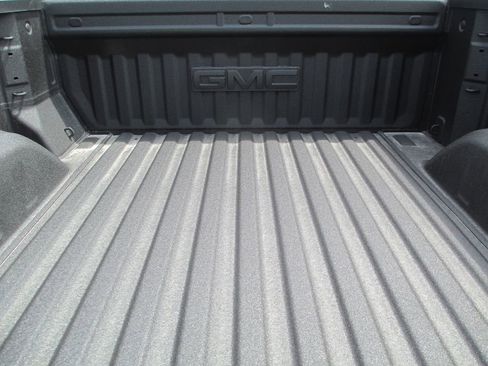 New 2026 GMC Sierra 1500 Denali AWD/4WD image 6