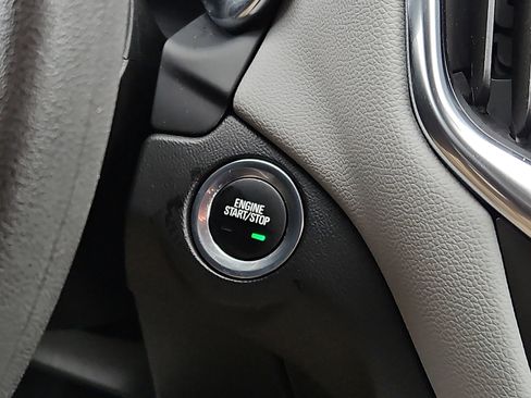 Certified 2022 Chevrolet Equinox LT image 22