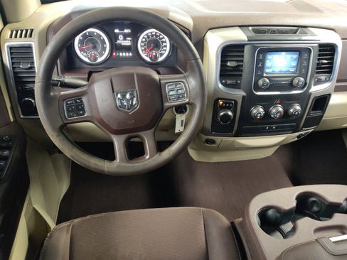 Used 2018 RAM 1500 Classic SLT RWD image 22