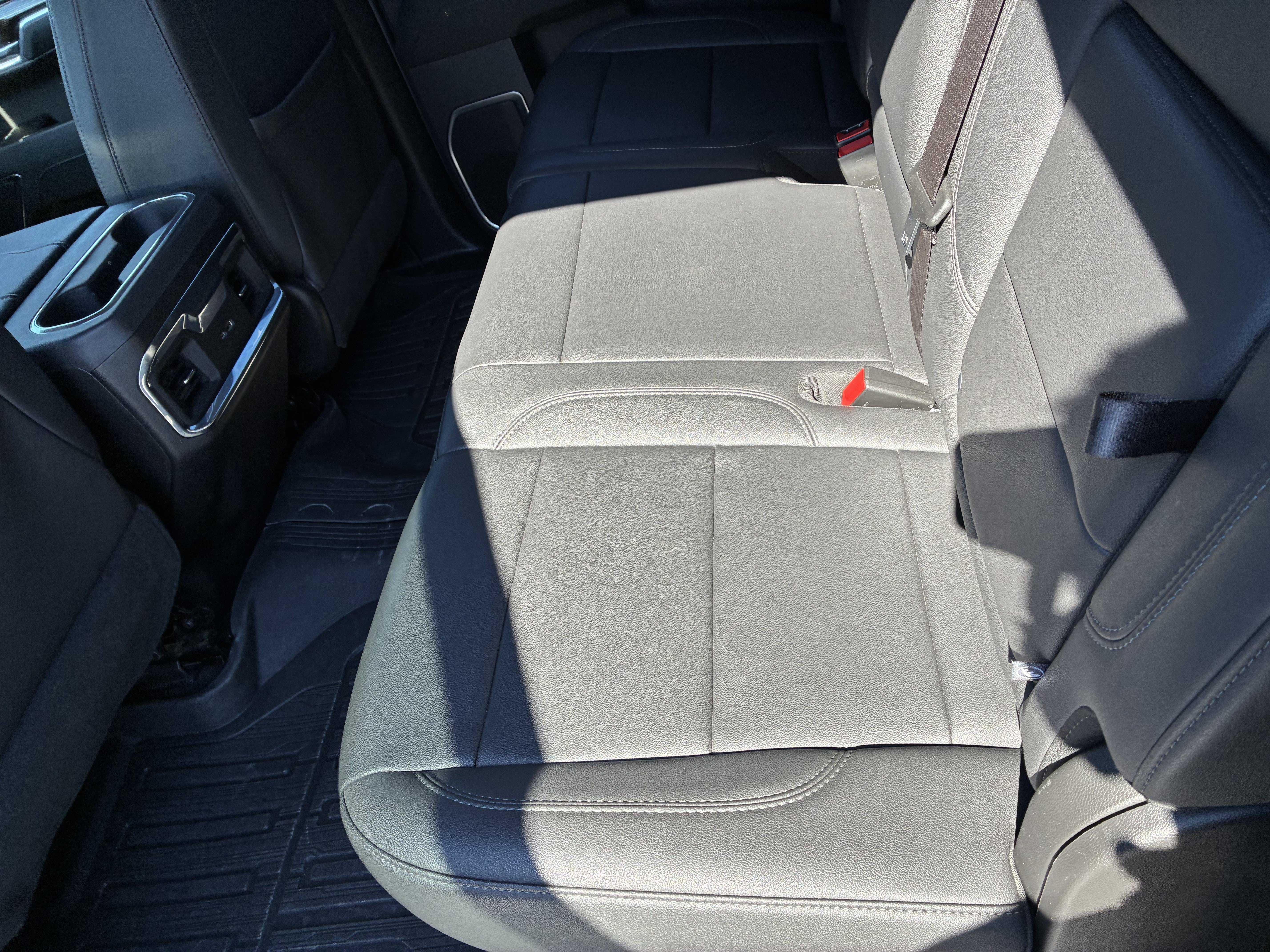 Used 2024 GMC Sierra 1500 Elevation w/ Elevation Premium Package AWD/4WD image 16