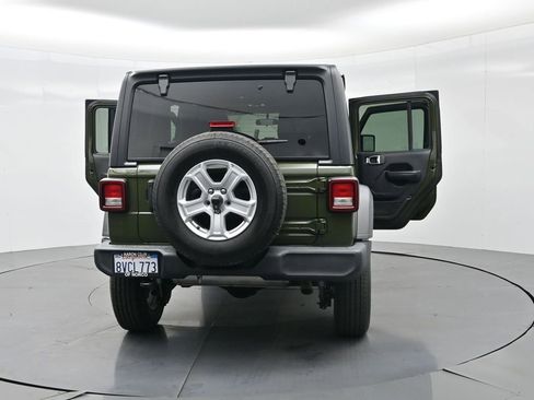Used 2021 Jeep Wrangler Unlimited Sport image 37