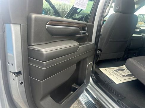 Used 2024 Chevrolet Silverado 2500 LT image 22