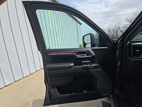 Used 2024 GMC Sierra 1500 Denali w/ Denali Reserve Package image 19