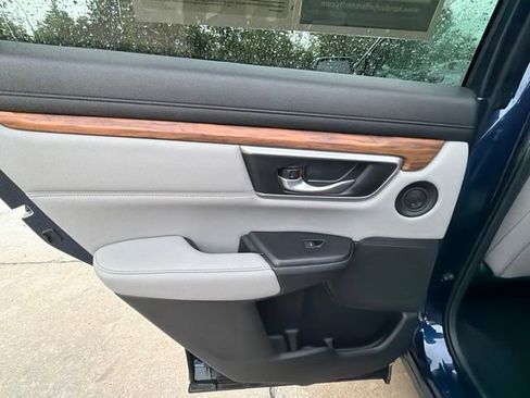 Used 2018 Honda CR-V EX-L image 15