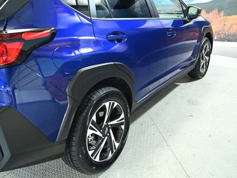 Certified 2025 Subaru Crosstrek 2.0i Premium image 9