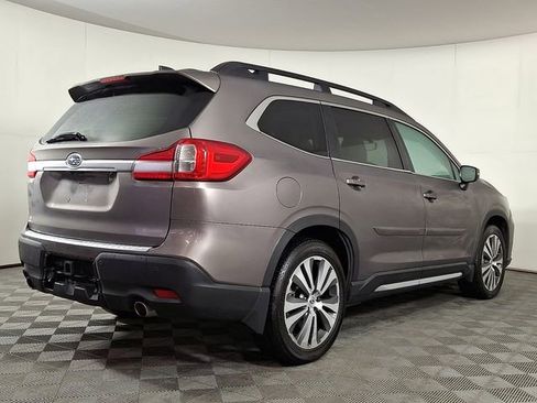 Used 2022 Subaru Ascent Limited w/ Technology Package image 9